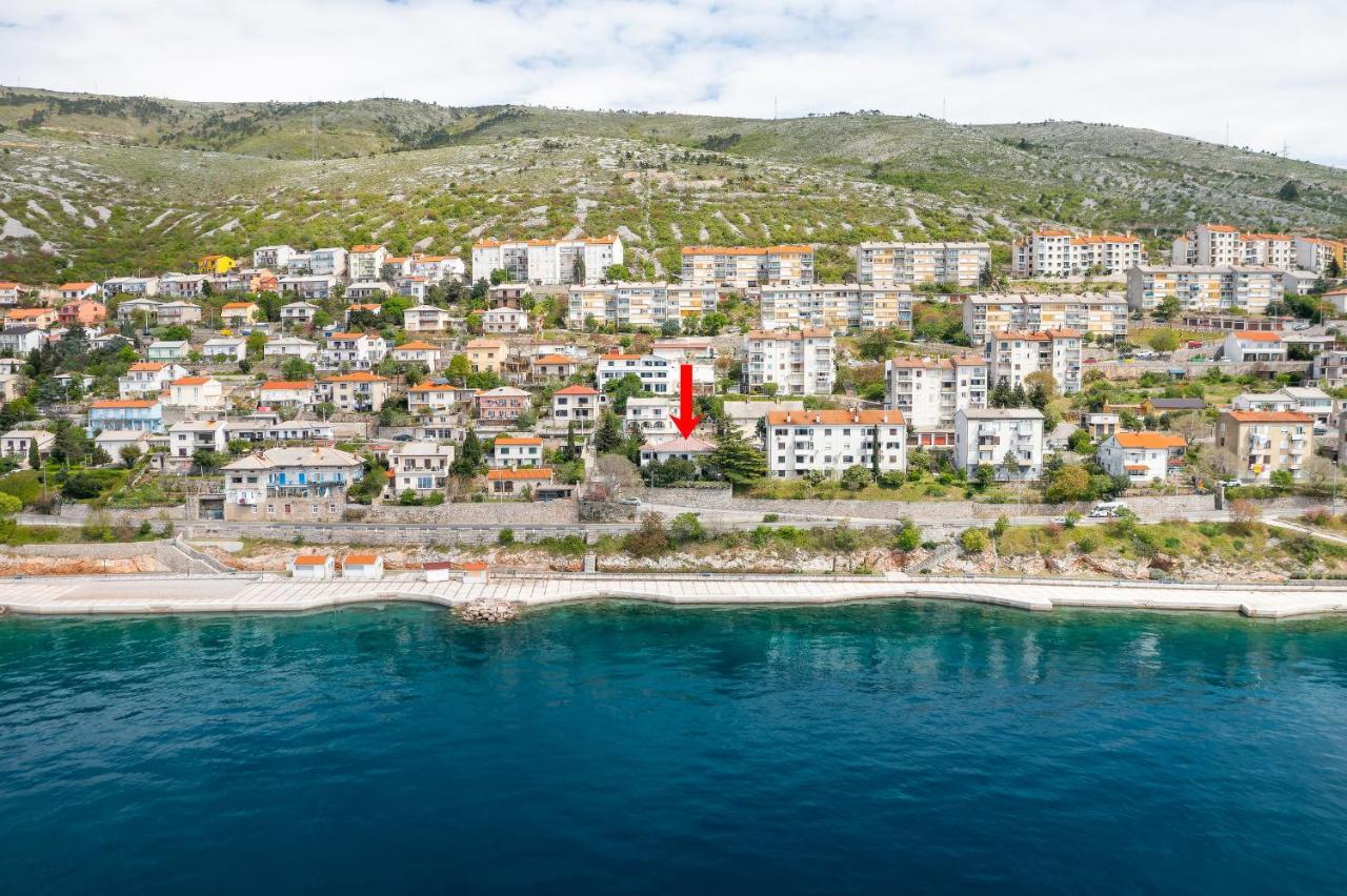 Apartments By The Beach Adela Senj Senj  Dış mekan fotoğraf
