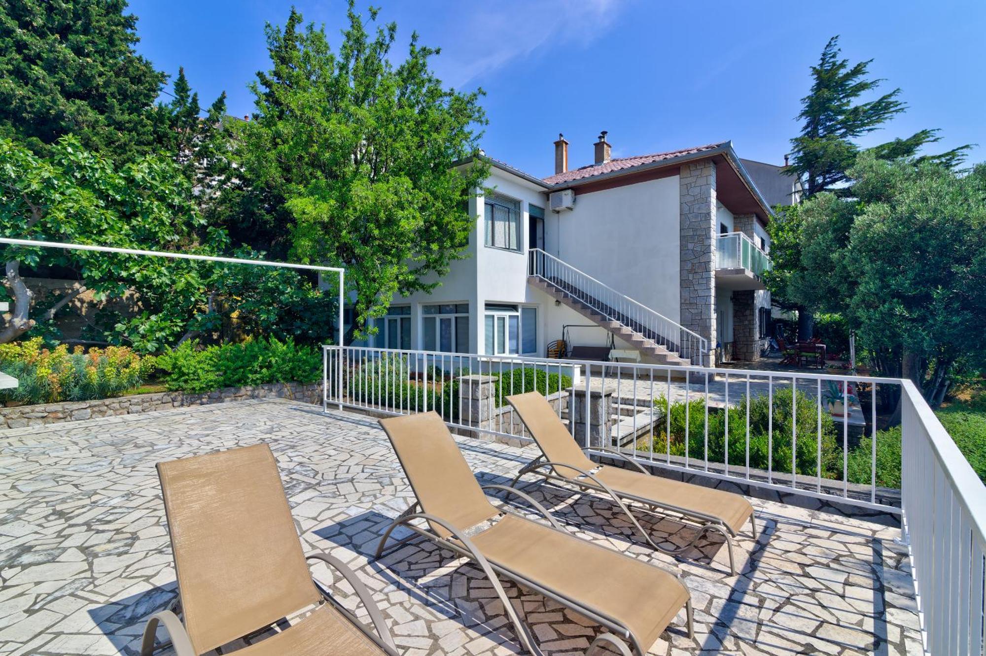 Apartments By The Beach Adela Senj Senj  Dış mekan fotoğraf